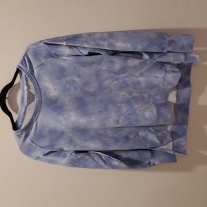 Earth Yoga Blue Tie dye Sweatshirt Size Medium
